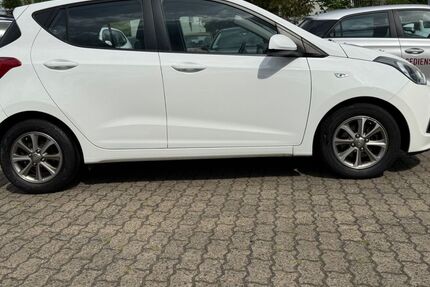 Hyundai i10 137.569 km 4.999 &euro; Hanau 63452