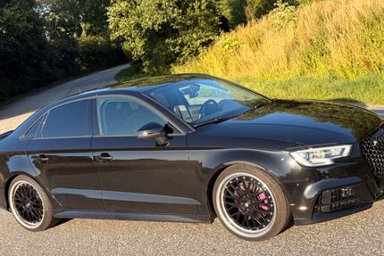 Audi A3 168.000 km 16.999 &euro; Stockelsdorf 23617