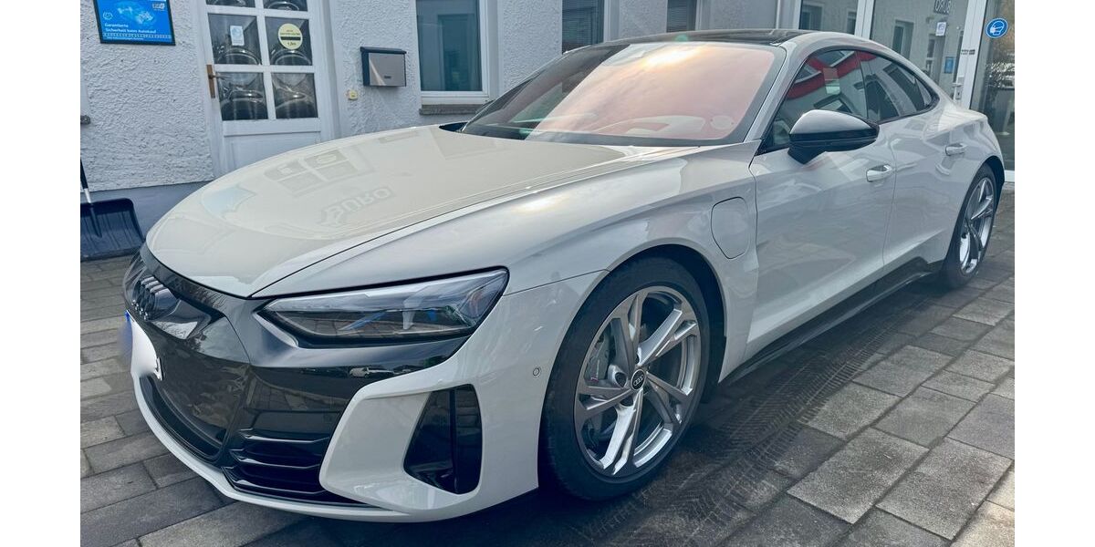 Audi e-tron GT 37.875 km 67.890 &euro; Plothen 07907