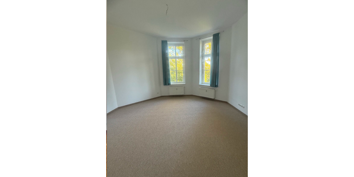 Hochparterre Oberbarnim - 4 Zimmer, 139 m&sup2;, 1.900&euro; | Angebot:25311432