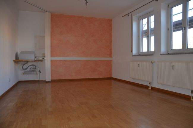 Gewerbeobjekt Kaufering - 3 Zimmer, 94 m&sup2;, 355.000&euro; | Angebot:25778342