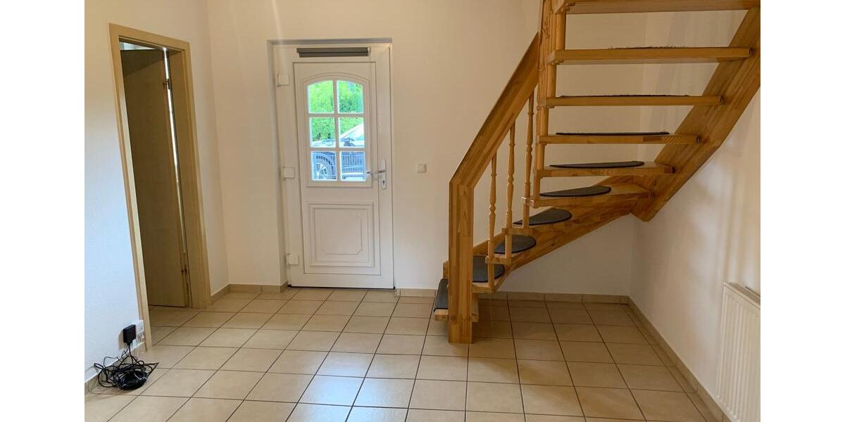 Einfamilienhaus Celle Bostel - 4 Zimmer, 120 m&sup2;, 1.200&euro; | Angebot:26391950