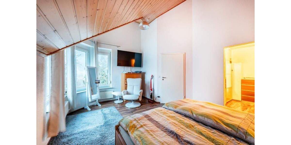 Doppelhaushälfte Villingen-Schwenningen Schwenningen - 6 Zimmer, 159 m&sup2;, 589.000&euro; | Angebot:25698701