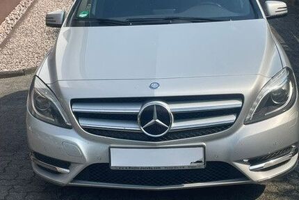 Mercedes-Benz 200 289.000 km 7.500 &euro; Neustadt-Wied 53577
