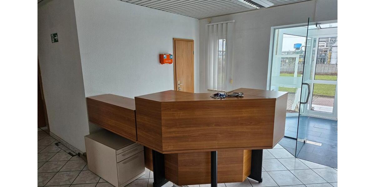 Gewerbeobjekt Bitterfeld-Wolfen Wolfen - 1.350&euro; | Angebot:25172244