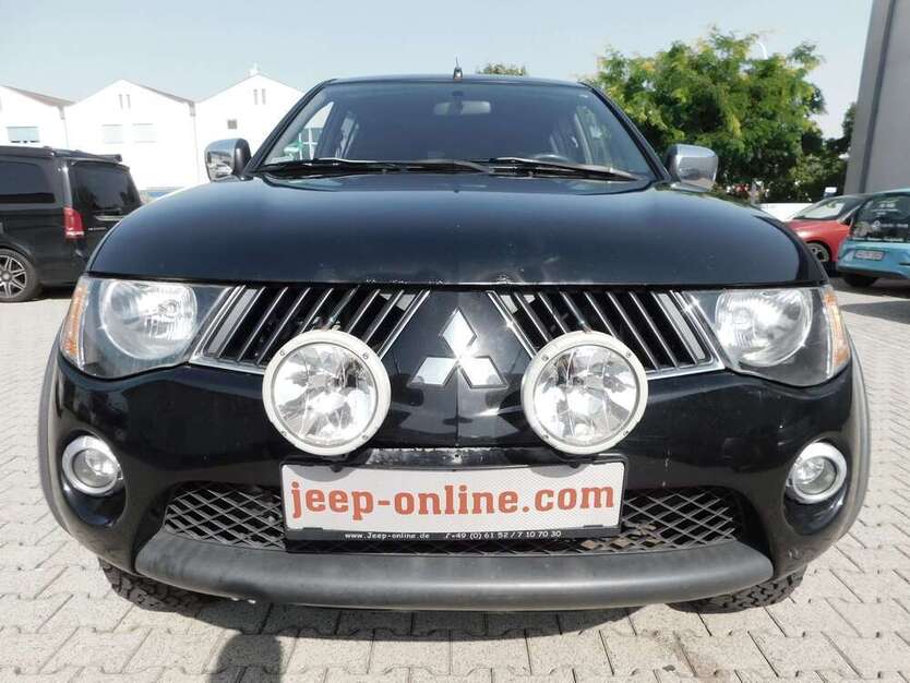 L200