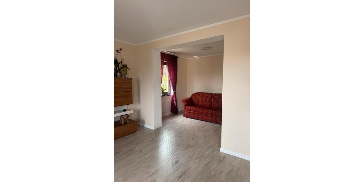 Doppelhaushälfte Würzburg Lengfeld - 7 Zimmer, 154 m&sup2;, 595.000&euro; | Angebot:26423726