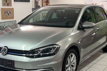 VW Golf 68.600 km 16.800 &euro; Mayen 56727