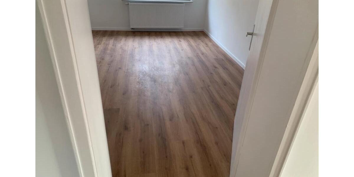 Etagenwohnung Sulzbach-Rosenberg Rosenberg - 4 Zimmer, 94 m&sup2;, 1.200&euro; | Angebot:26680224