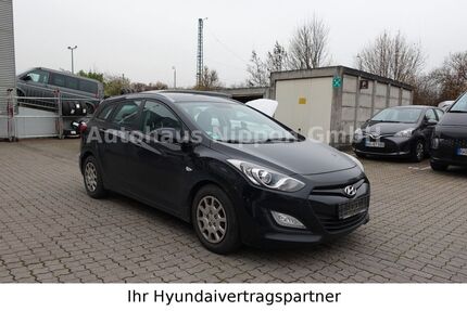 Hyundai i30 334.220 km 2.750 &euro; Göttingen 37077