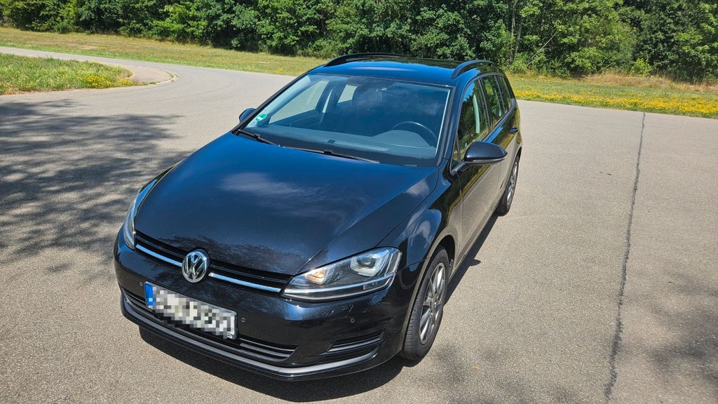VW Golf 161.000 km 8.270 &euro; Straßberg 72479