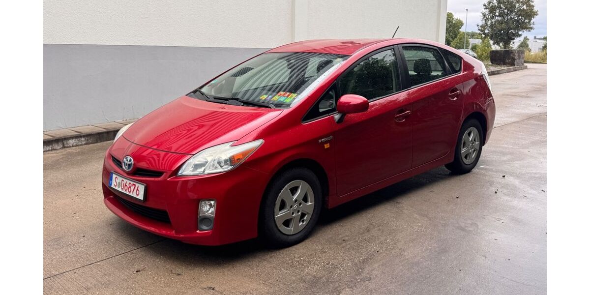 Toyota Prius 145.000 km 4.200 &euro; Korntal Münchigen 70825