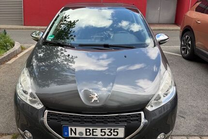 Peugeot 208 116.000 km 4.200 &euro; Nürnberg 90429