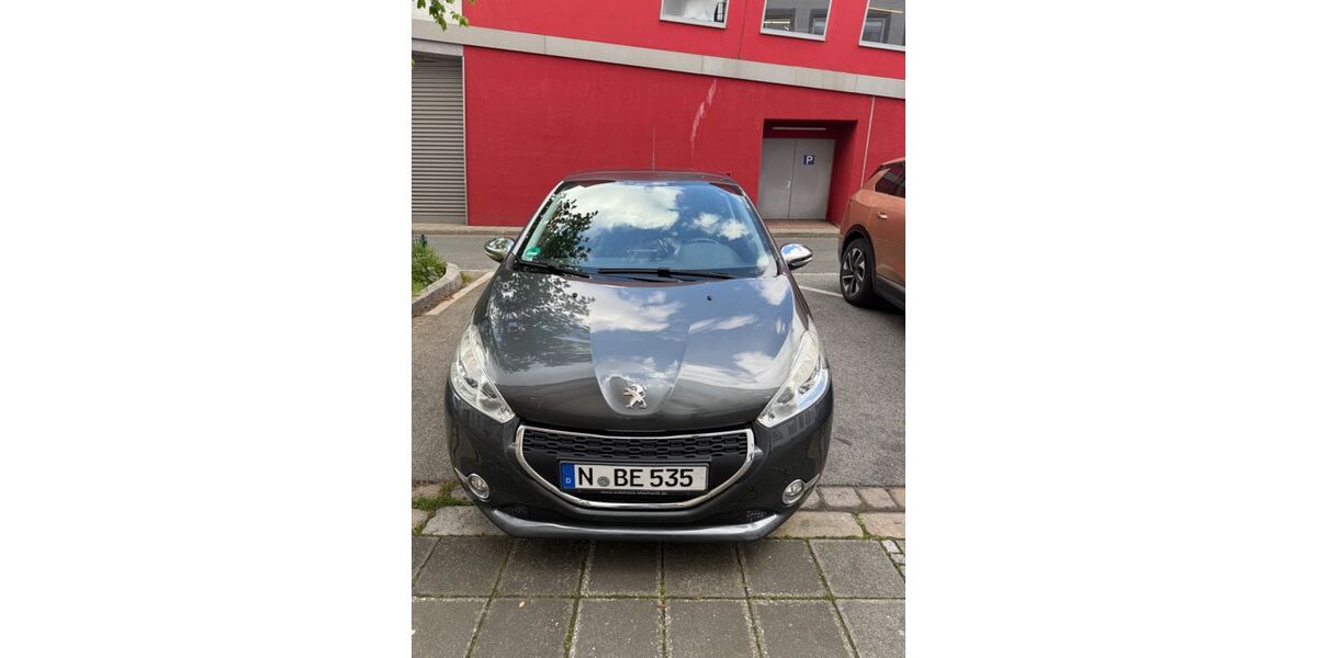 Peugeot 208 116.000 km 4.200 &euro; Nürnberg 90429