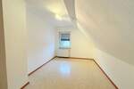 Einfamilienhaus Kirchhain-Kleinseelheim Kleinseelheim - 5 Zimmer, 149 m&sup2;, 299.900&euro; | Angebot:25689259