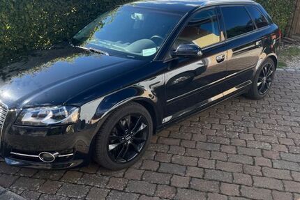 Audi A3 177.000 km 8.600 € Ahorntal 95491
