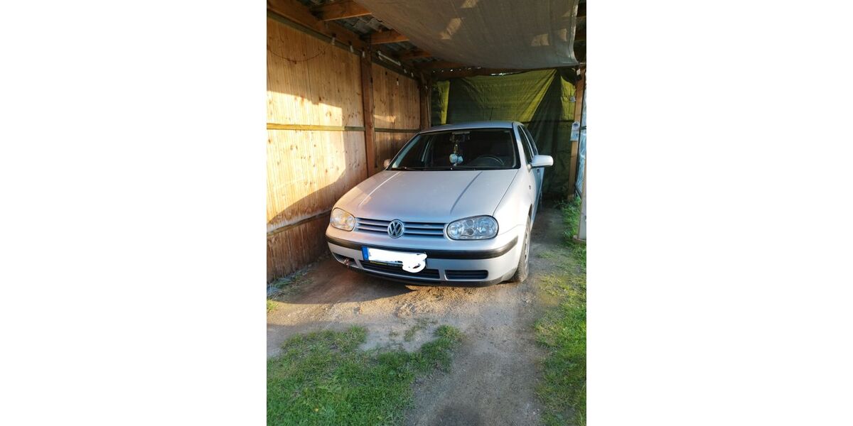 VW Golf 229.958 km 800 &euro; Bertsdorf 02763