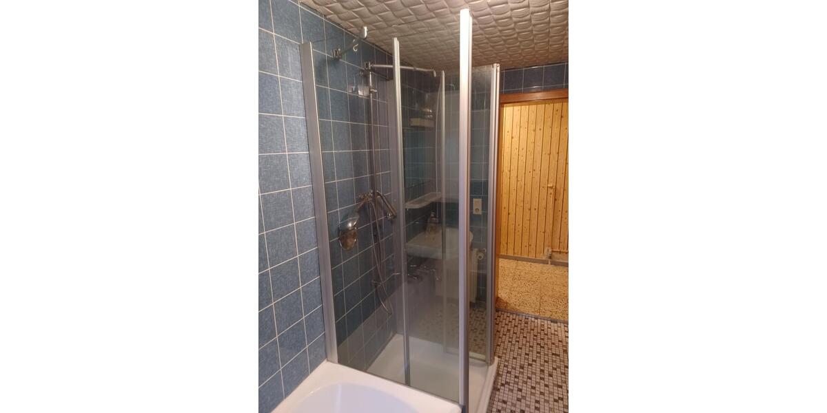 Einfamilienhaus Theres - 9 Zimmer, 175 m&sup2;, 179.000&euro; | Angebot:27117776