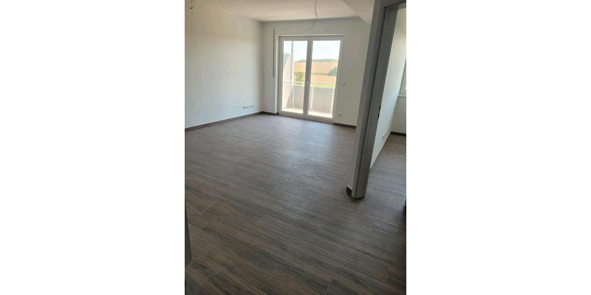 Etagenwohnung Aurachtal - 2 Zimmer, 43 m&sup2;, 575&euro; | Angebot:26399560