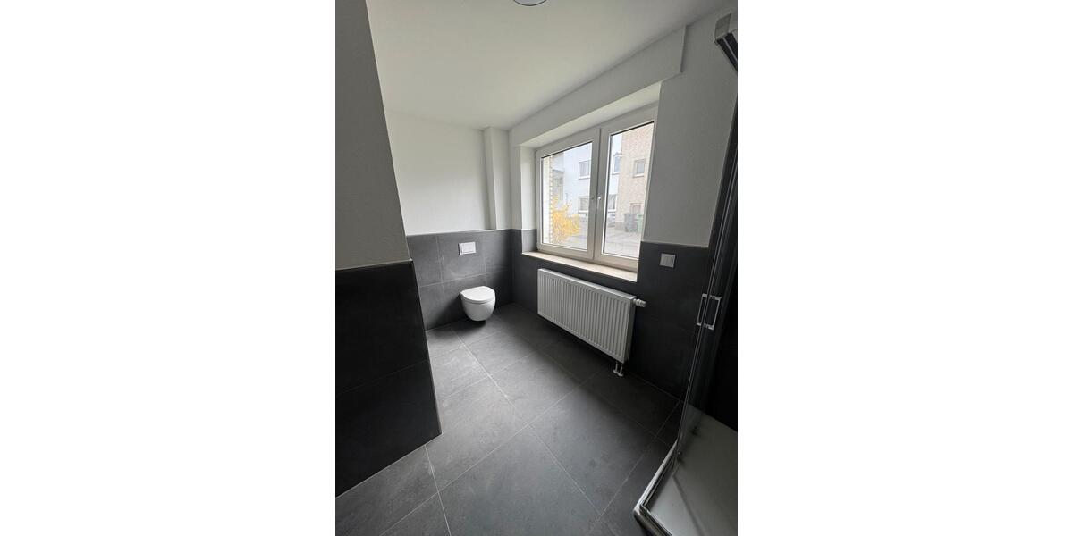 Erdgeschoßwohnung Löhne - 3 Zimmer, 85 m&sup2;, 950&euro; | Angebot:26022958