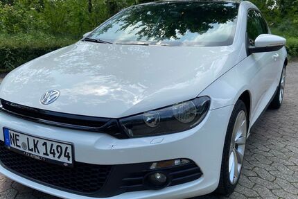 VW Scirocco 174.255 km 7.999 &euro; Düsseldorf 40225