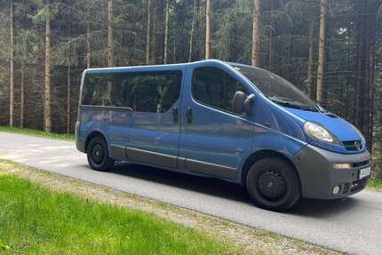 Opel Vivaro 232.000 km 8.900 &euro; Kiefersfelden 83088