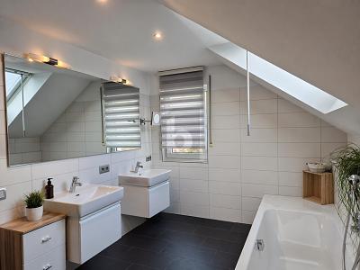 EXKLUSIVES FAMILIENDOMIZIL UNWEIT DES BODENSEES - Einfamilienhaus Stockach | Angebot:26872770