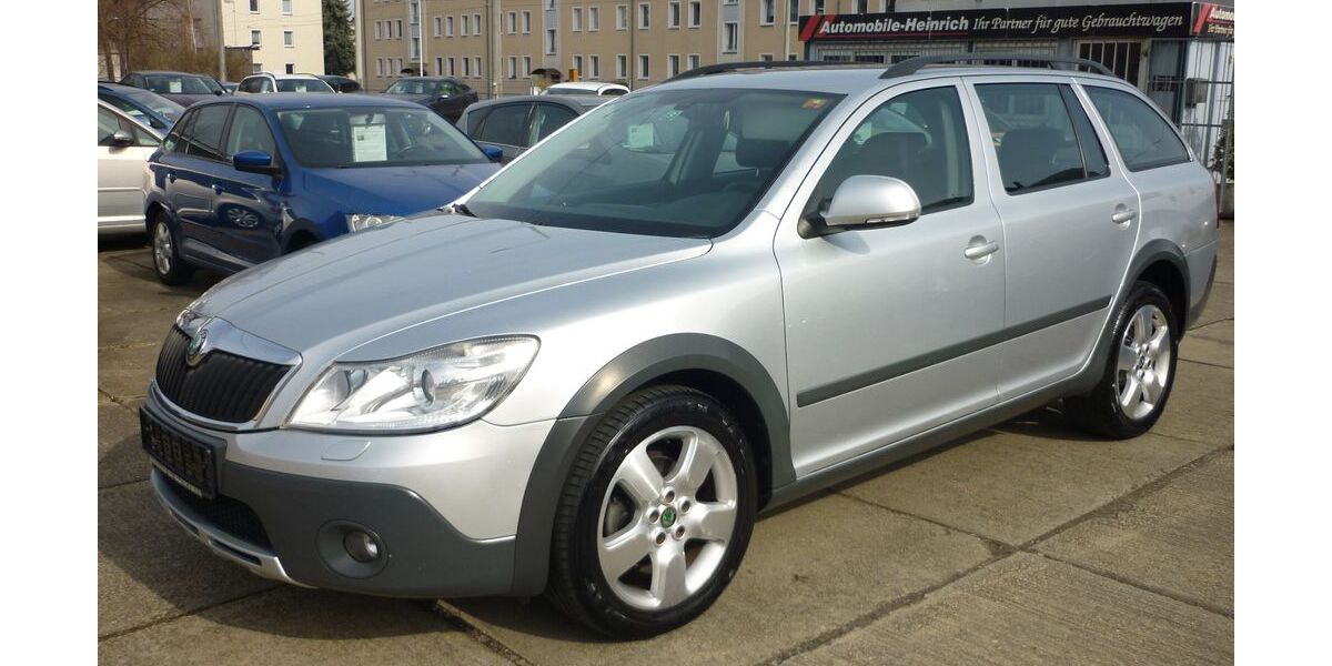 Skoda Octavia 198.000 km 5.900 &euro; Gera 07548