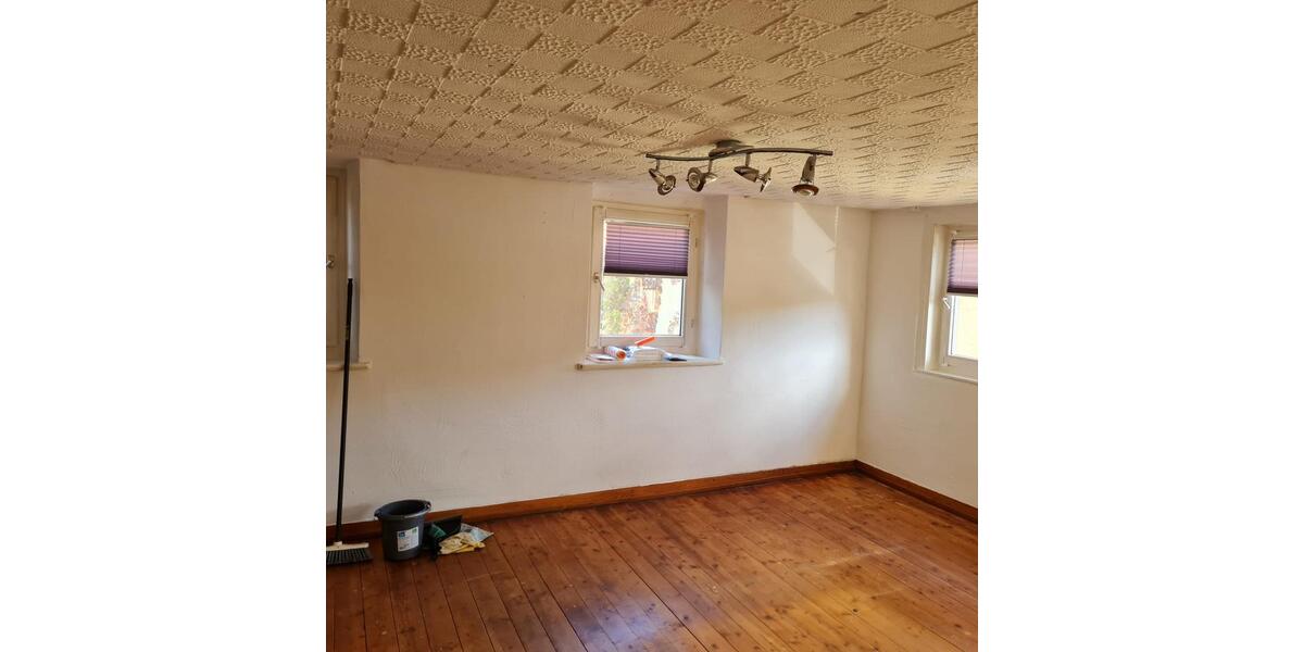 Doppelhaushälfte Schechingen - 7 Zimmer, 140 m&sup2;, 178.000&euro; | Angebot:26991627
