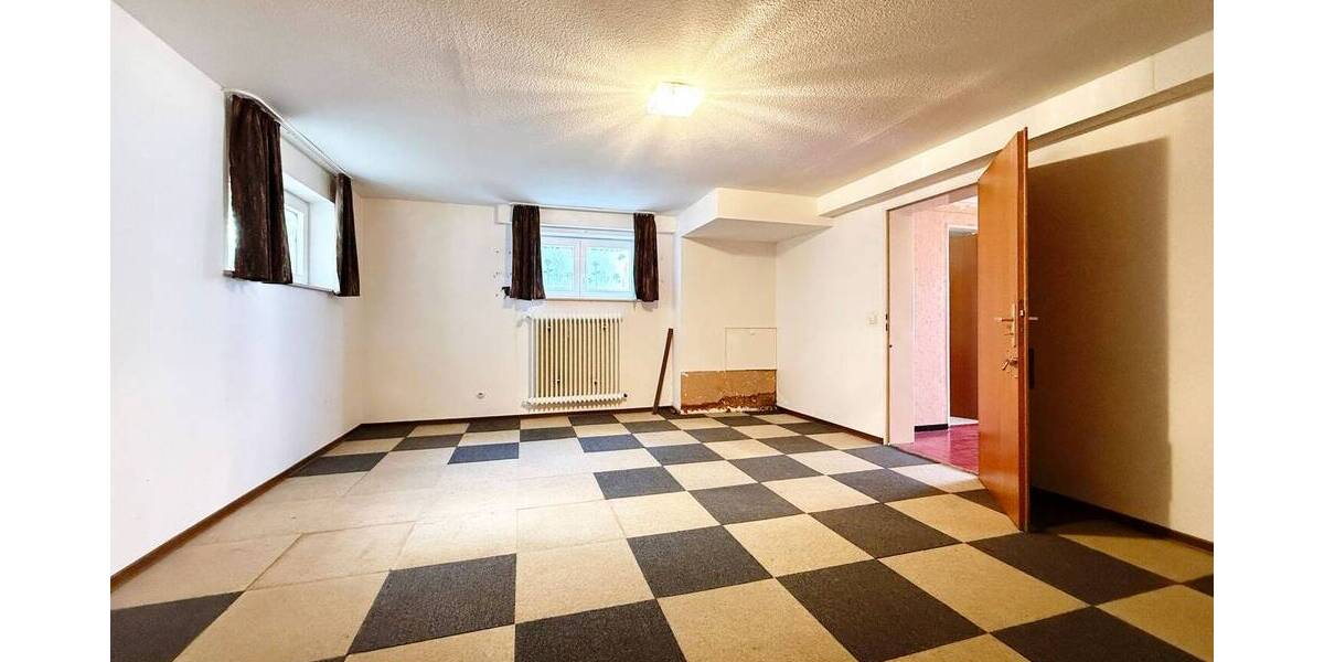 Einfamilienhaus Tuttlingen Nendingen - 6 Zimmer, 199 m&sup2;, 349.000&euro; | Angebot:26343237