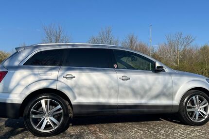 Audi Q7 197.500 km 12.500 &euro; Neuss 41469