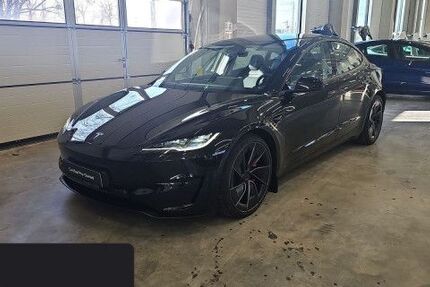Tesla Model 3 21.383 km 52.700 &euro; Hanau 63457