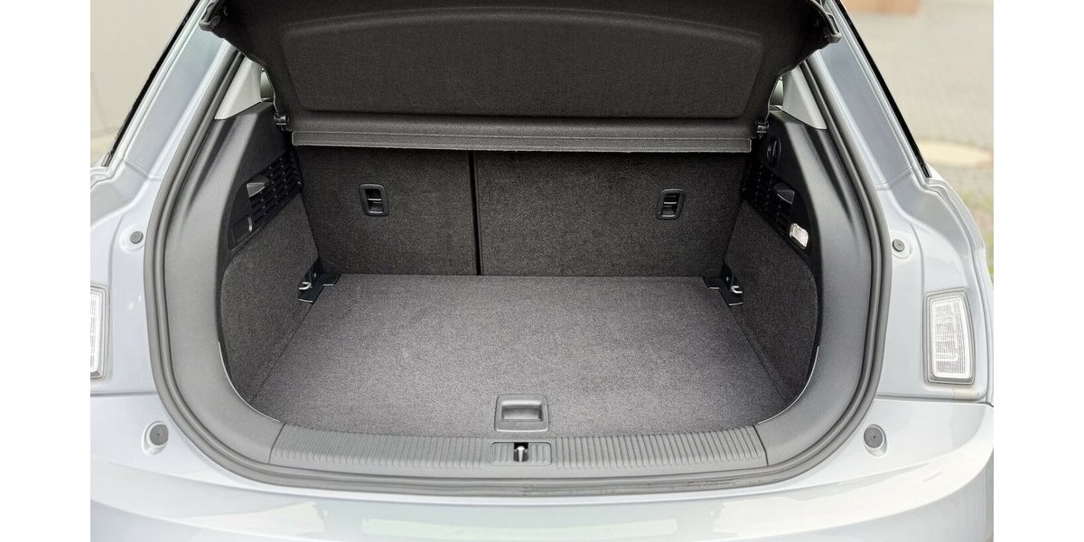 Audi A1 / S-Line / Navi / Xenon / Nur 77 Tkm. 77.000 km 12.900 &euro; Mönchengladbach 41066