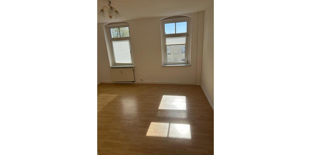 Etagenwohnung Waldheim - 2 Zimmer, 41 m&sup2;, 399&euro; | Angebot:25924999