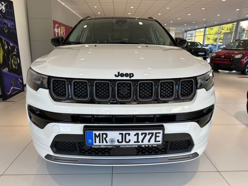 Jeep Compass 15.095 km 29.990 € Dautphetal 35232