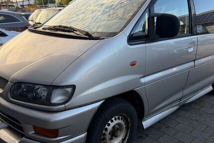 Mitsubishi Space Gear 172.300 km 2.990 &euro; Untermeitingen 86836