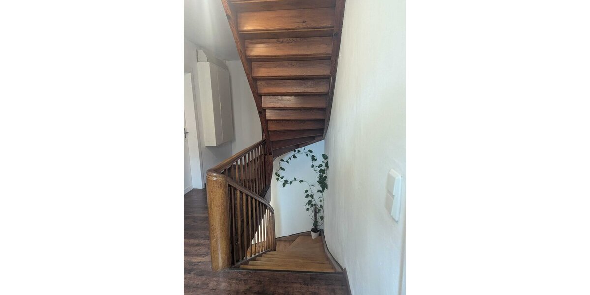 Neuental, EFH + Nebengeb. - Einfamilienhaus Neuental | Angebot:26110078