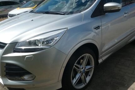 Ford Kuga 82.100 km 11.990 € Blankenburg 38889