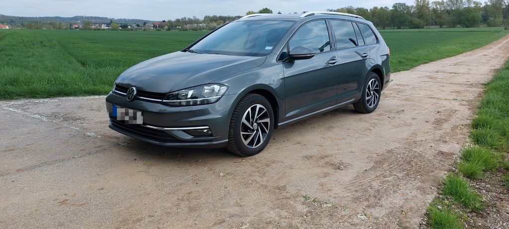 VW Golf 136.000 km 13.800 &euro; Holle 31188