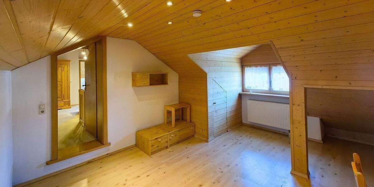 Mehrfamilienhaus, Wohnhaus Emmerting - 6 Zimmer, 164 m&sup2;, 639.000&euro; | Angebot:26433641