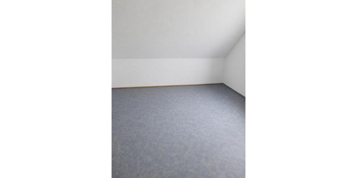 Dachgeschoßwohnung Lachendorf - 3 Zimmer, 61 m&sup2;, 130.000&euro; | Angebot:26748020