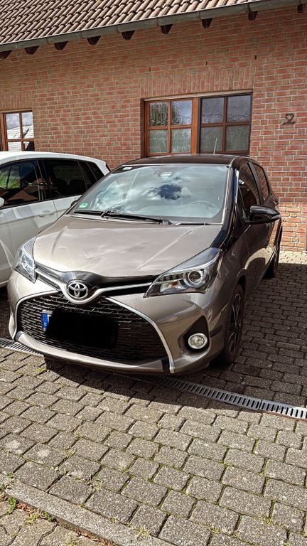 Yaris
