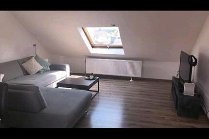 3-Zimmer Dachgeschosswohnung zimmer