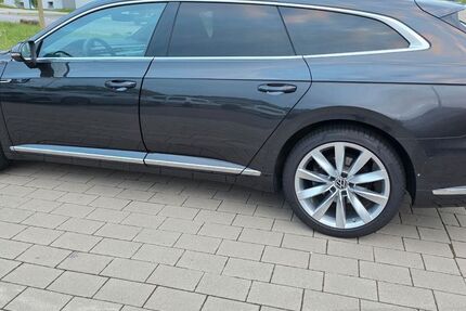 VW Arteon 31.200 km 22.000 &euro; WALDBRONN 76337