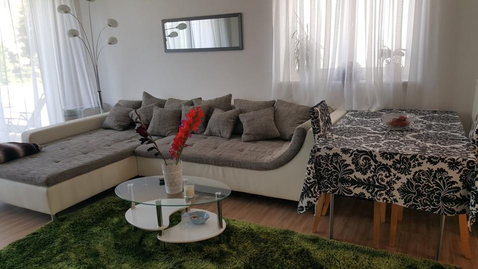 Doppelhaushälfte Osburg - 4 Zimmer, 110 m&sup2;, 1.300&euro; | Angebot:25518989