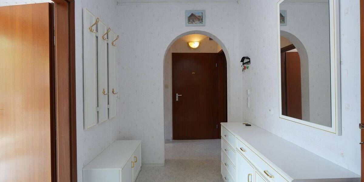Etagenwohnung Gunzenhausen - 4 Zimmer, 95 m&sup2;, 199.000&euro; | Angebot:26674032