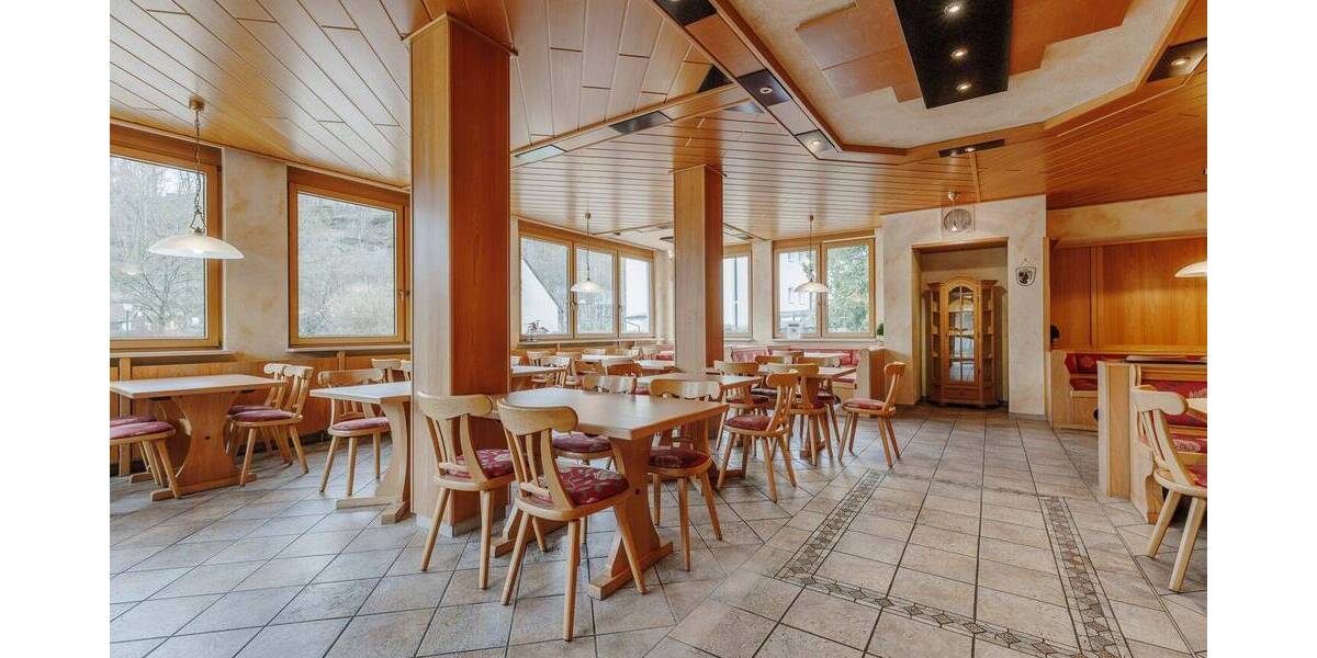 Gewerbeobjekt Pottenstein - 6 Zimmer, 850.000&euro; | Angebot:26556662