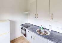 Wohnung zum Mieten in Chemnitz 295 € 54.03 m²