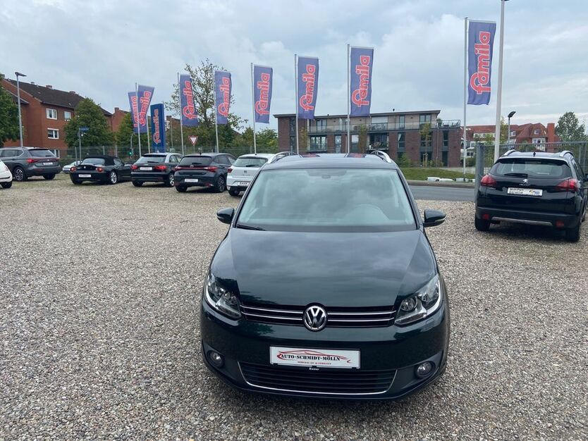 VW Touran 153.220 km 6.990 € Mölln 23879