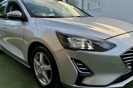 Ford Focus 108.000 km 10.990 &euro; Falkensee bei Berlin 14612